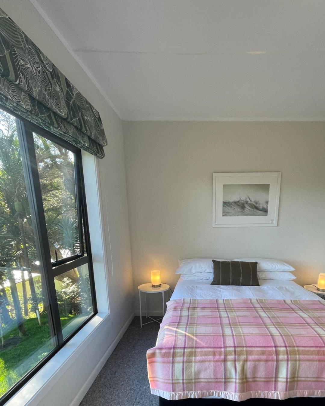 Muriwai Lodge Exteriör bild
